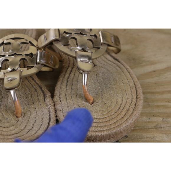 Tory Burch Espadrille Sandals 5M Miller Gold Logo Thong Shoes Flats - Picture 8 of 10